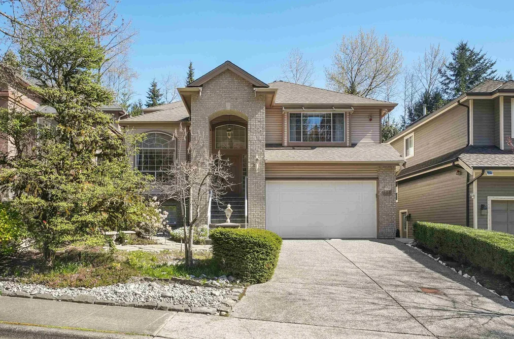 House for sale at 136 Parkside Drive Port Moody British Columbia - MLS: R3145800