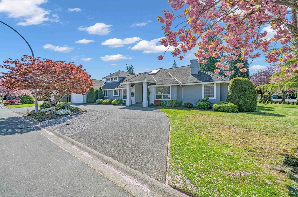 13658 19 AVENUE, Surrey BC V4A 9E9, Surrey BC — Residential for Sale - Photo 2