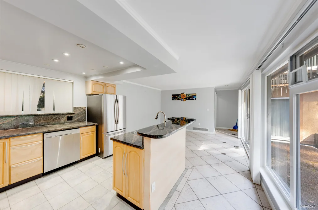 1366 KINGS AVENUE, West Vancouver BC V7T 2C6, West Vancouver BC — Residential for Sale - Photo 3
