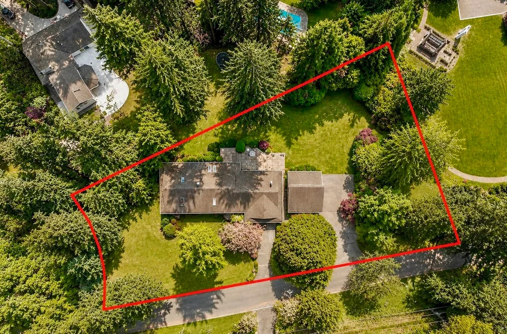 House for sale at 13666 30 Avenue Surrey British Columbia - MLS: R3118889