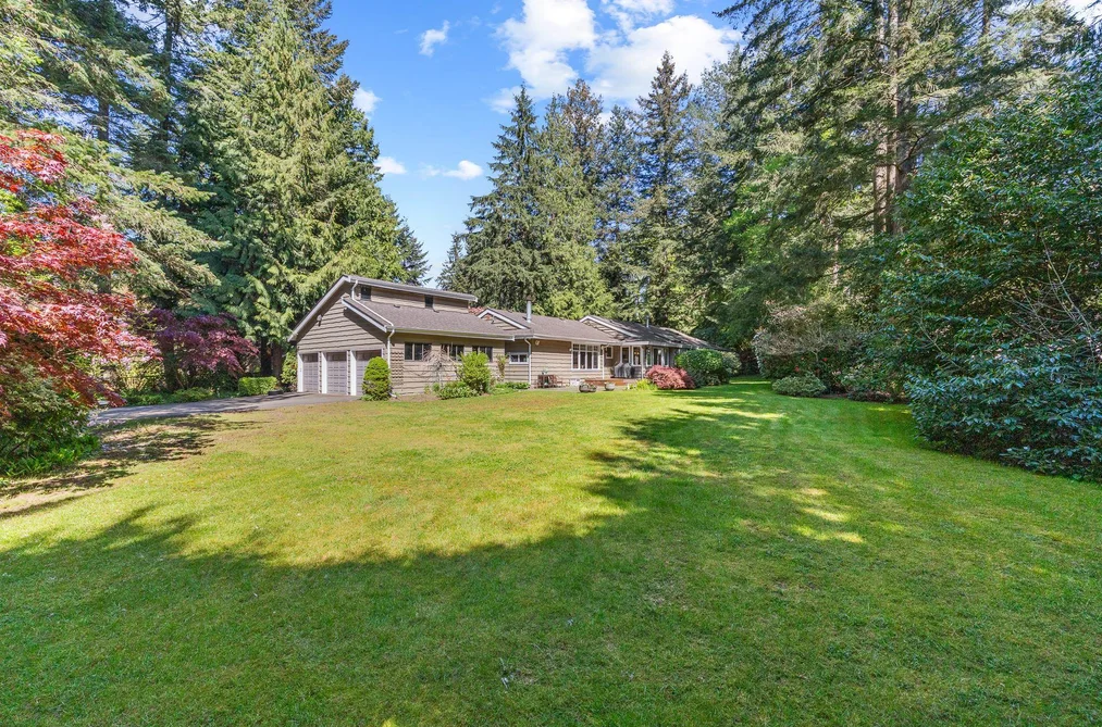House for sale at 13666 30 Avenue Surrey British Columbia - MLS: R3118889