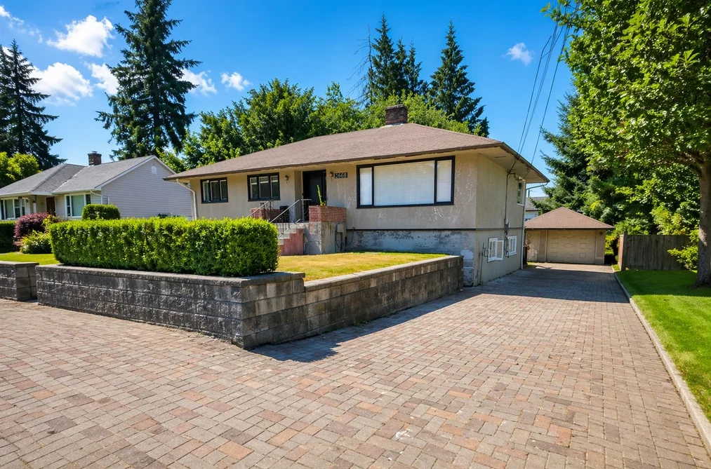 House for sale at 13668 Larner Road Surrey British Columbia - MLS: R3112831