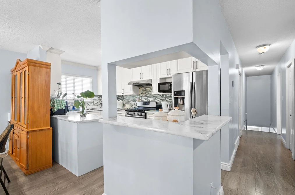 13687 112 AVENUE, Surrey BC V3R 2G4, Surrey BC — Residential for Sale - Photo 4
