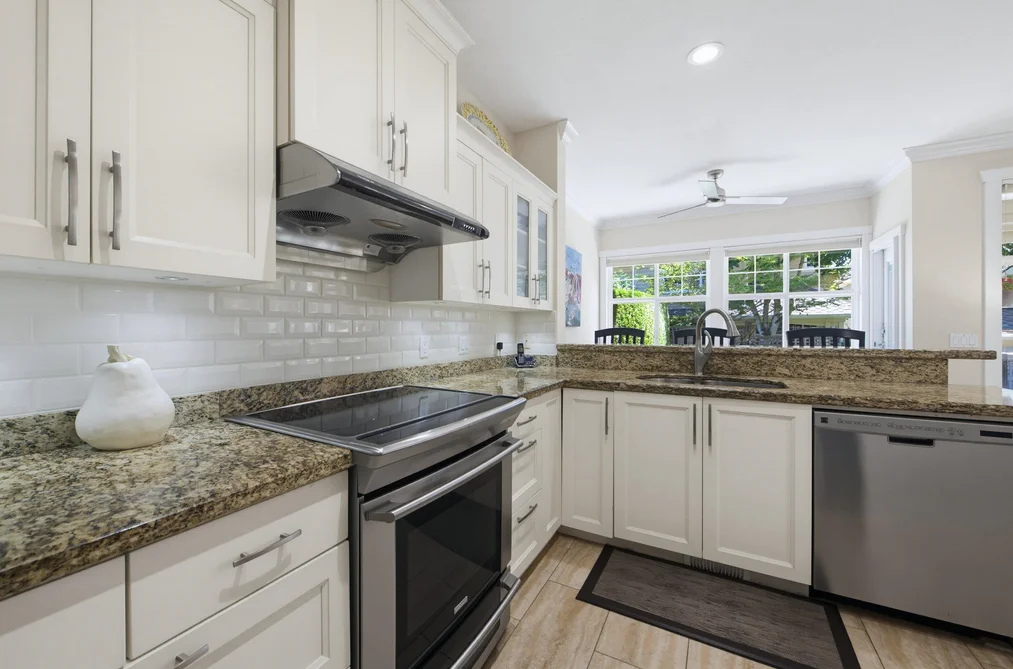 137 15500 ROSEMARY HEIGHTS CRESCENT, Surrey BC V3Z 0K1, Surrey BC — Residential for Sale — Photo 17 of 39