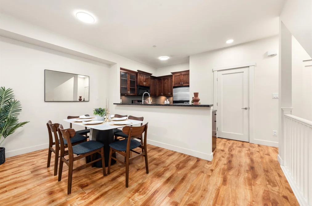 137 7388 MACPHERSON AVENUE, Burnaby BC V5J 0A1, Burnaby BC — Residential for Sale - Photo 3