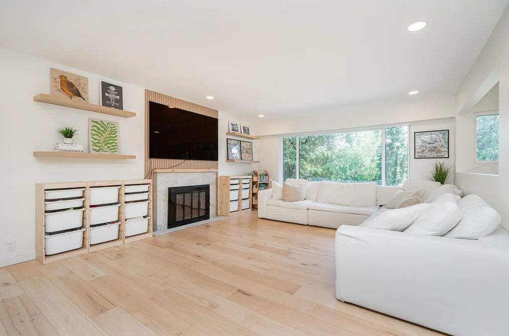 137 COLLEGE PARK WAY, Port Moody, BC — Residential for Sale — Photo 2 of 40