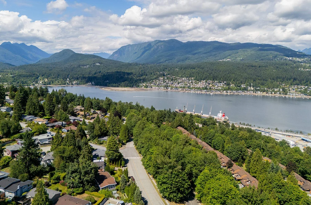 137 COLLEGE PARK WAY, Port Moody, BC — Residential for Sale — Photo 39 of 40