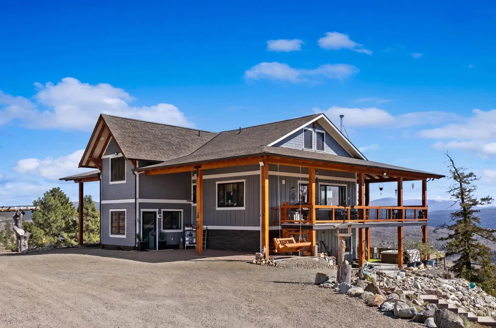 House for sale at 137 Eagle Point No City Value British Columbia - MLS: R3117464