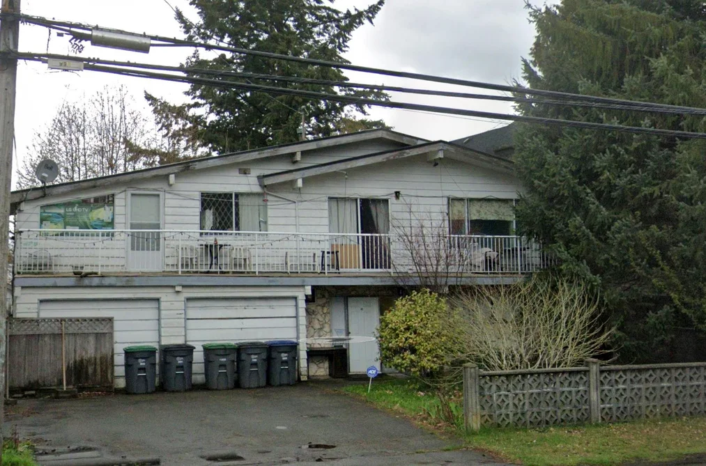 House for sale at 13703 Grosvenor Road Surrey British Columbia - MLS: R3130213