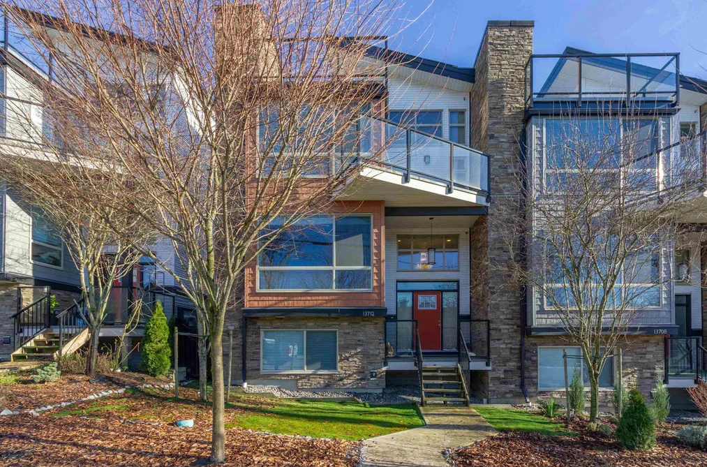 Row House (Non-Strata) for sale at 13712 232 Street Maple Ridge British Columbia - MLS: R3086024