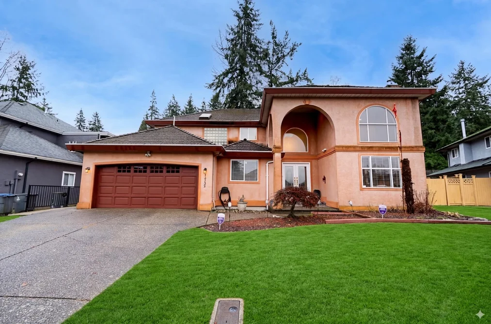 House for sale at 13732 58 Avenue Surrey British Columbia - MLS: R3105030