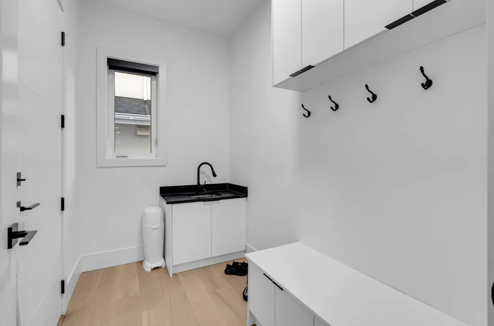 13735 Blackburn Avenue, White Rock, BC - MLS: R3150653 - Photo 25 13735 Blackburn Avenue, White Rock, BC - MLS: R3150653 - Photo 25