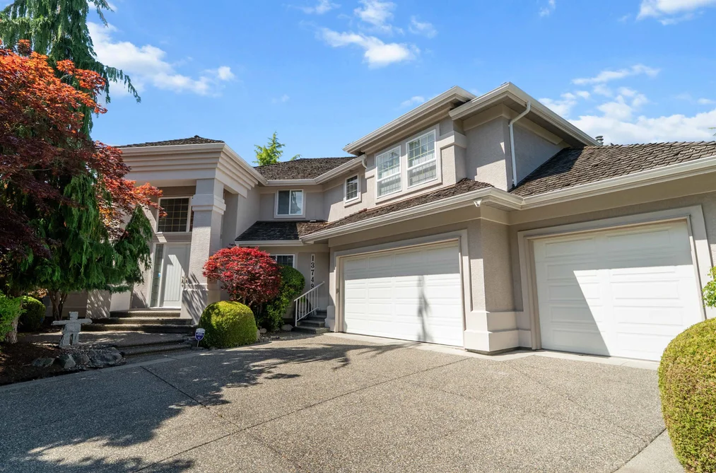House for sale at 13749 21 Avenue Surrey British Columbia - MLS: R3140513