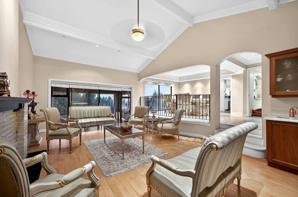 1375 BURNSIDE ROAD, West Vancouver BC V7S 2P6, West Vancouver BC — Residential for Sale - Photo 2