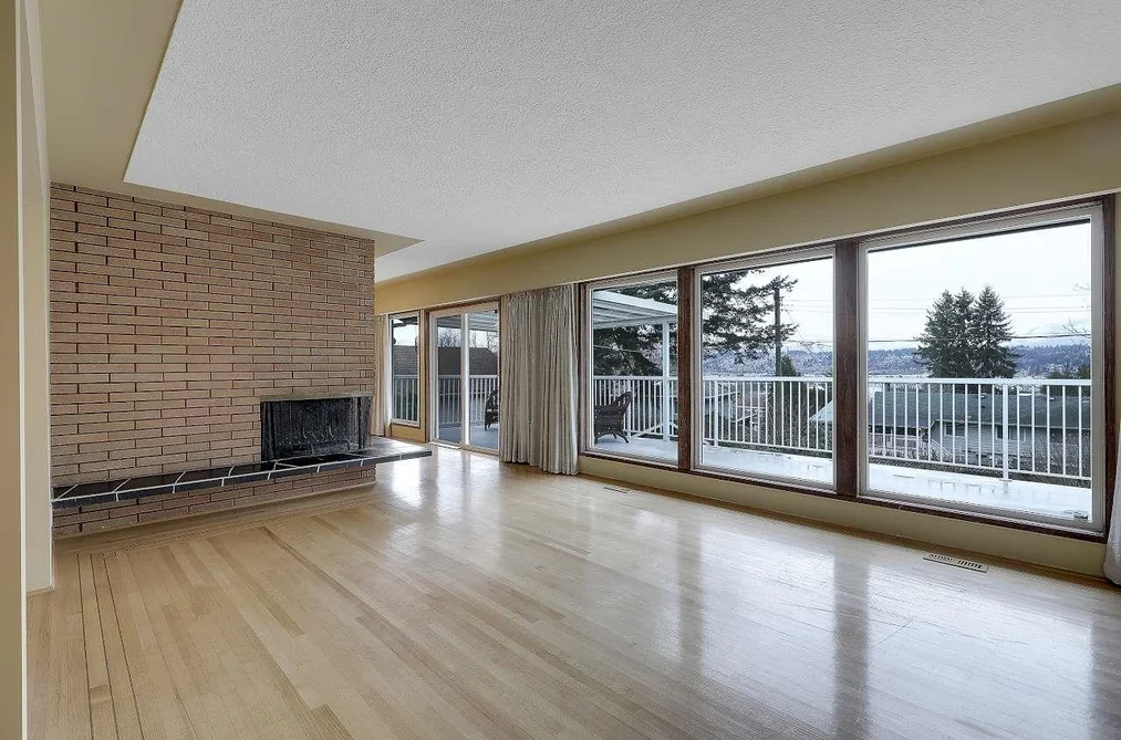 13753 114 AVENUE, Surrey BC V3R 2L6, Surrey BC — Residential for Sale - Photo 2
