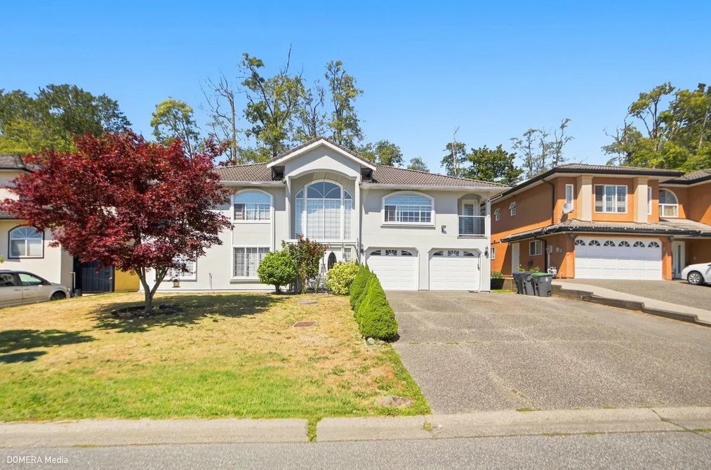 House for sale at 13755 93a Avenue Surrey British Columbia - MLS: R3151044