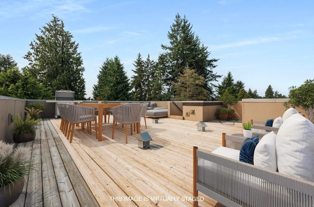13766 NORTH BLUFF ROAD, White Rock BC V4B 3B9, White Rock BC — Residential for Sale - Photo 2