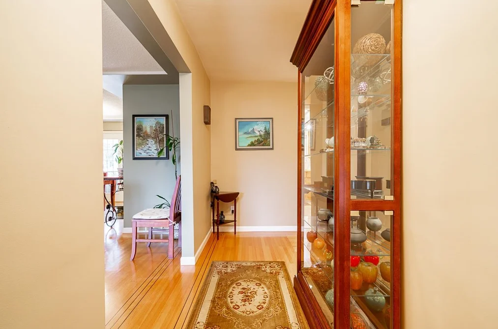 13789 BENTLEY ROAD, Surrey BC V3R 5C5, Surrey BC — Residential for Sale - Photo 3