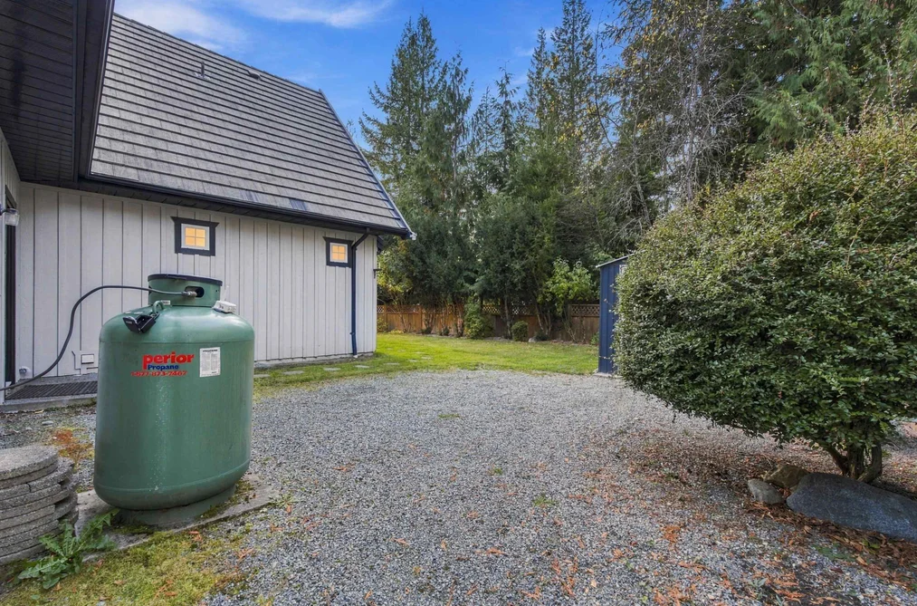138 Stonegate Drive, West Vancouver, BC - MLS: R3179591 - Photo 34 138 Stonegate Drive, West Vancouver, BC - MLS: R3179591 - Photo 34