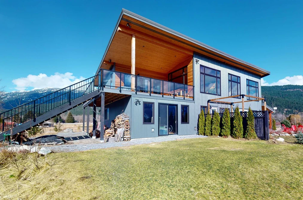 1380 COLLINS ROAD, Pemberton BC V0N 2L1, Pemberton BC — Residential for Sale - Photo 5
