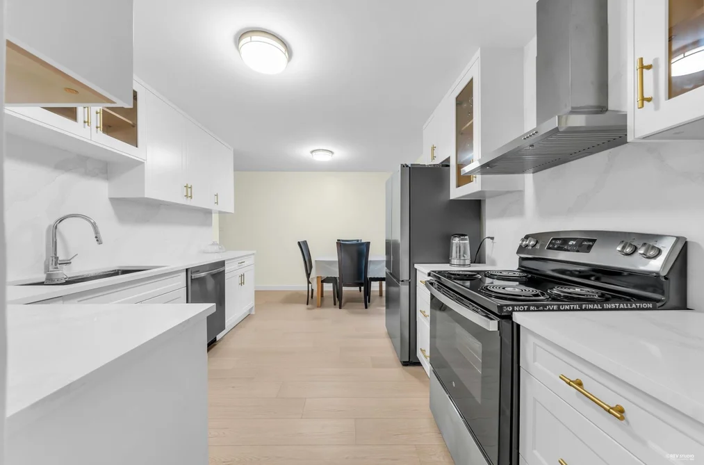 1382 SUTHERLAND AVENUE, Port Coquitlam BC V3B 7G7, Port Coquitlam BC — Residential for Sale - Photo 3