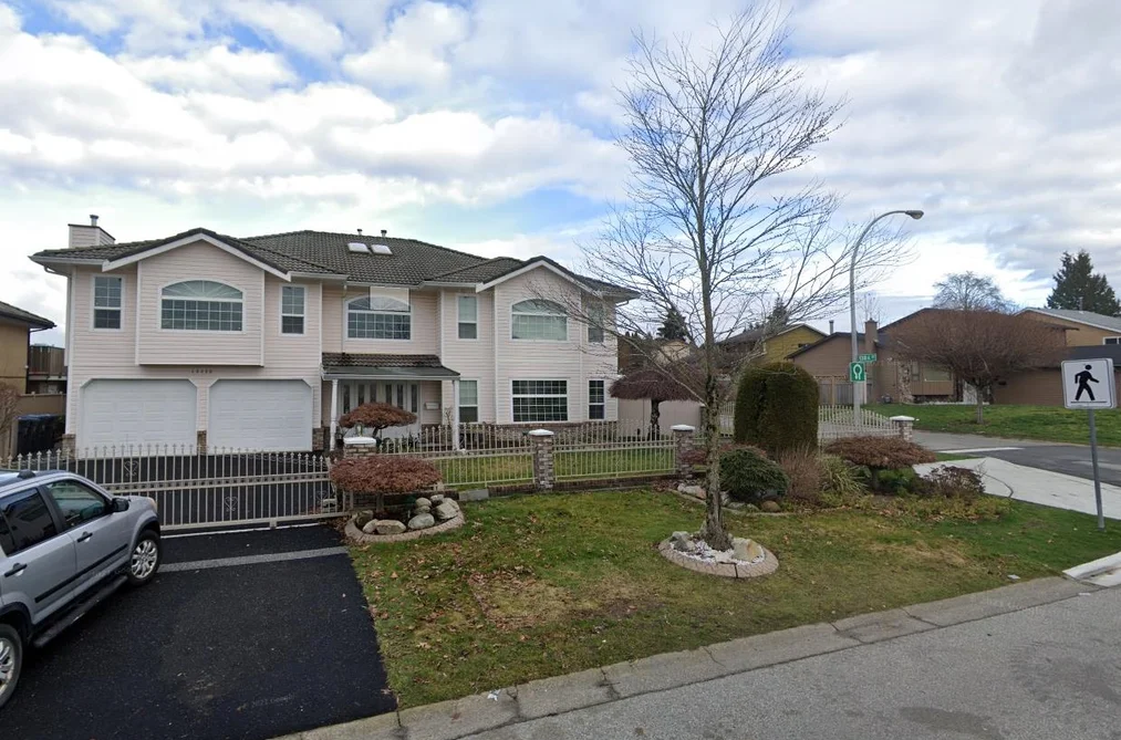 House for sale at 13839 91 Avenue Surrey British Columbia - MLS: R3126898