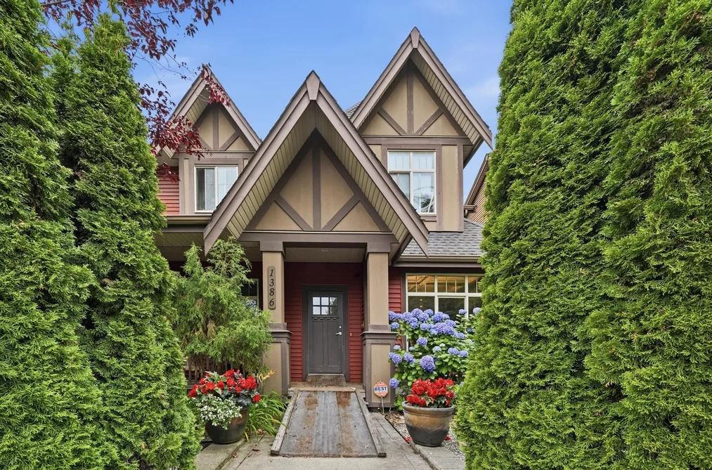 House for sale at 1386 Coast Meridian Road Coquitlam British Columbia - MLS: R3147352