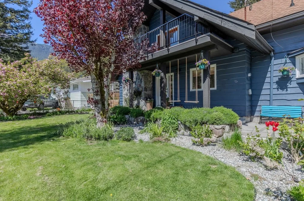 House for sale at 1387 Judd Road Squamish British Columbia - MLS: R3119543