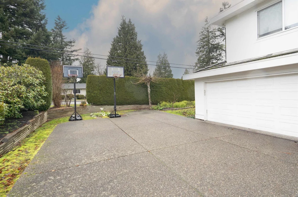 1388 LEE STREET, White Rock BC V4B 4P8, White Rock BC — Residential for Sale - Photo 2