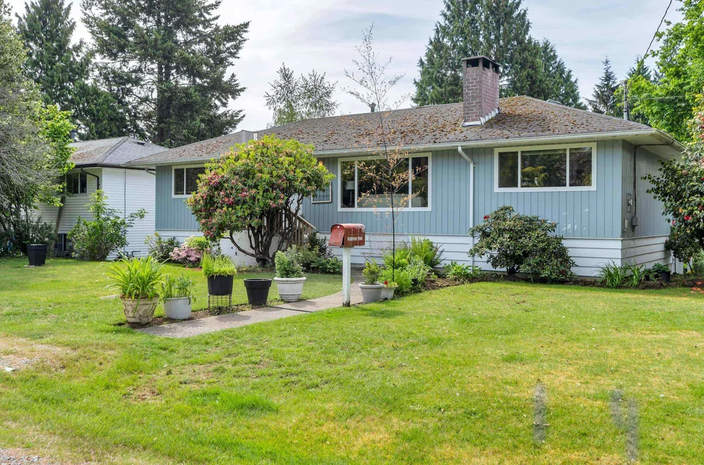 House for sale at 13890 Blackburn Avenue White Rock British Columbia - MLS: R3122023