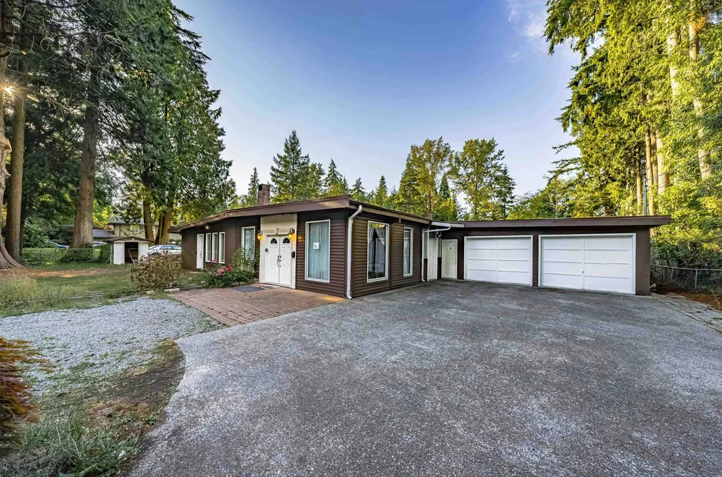 House for sale at 13897 56a Avenue Surrey British Columbia - MLS: R3164403