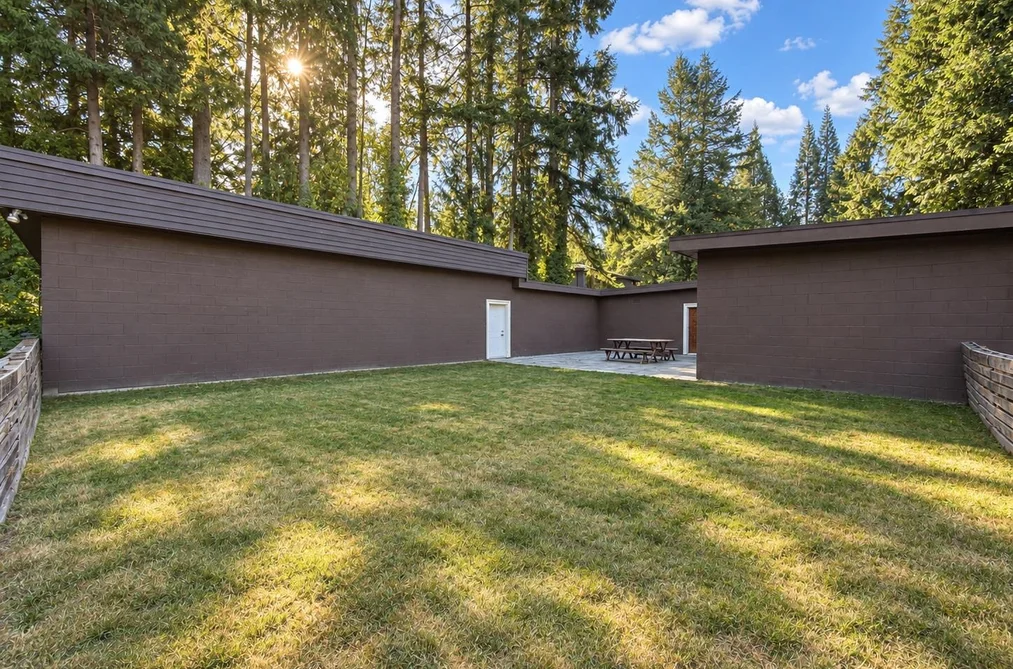 13897 56A Avenue, Surrey, BC - MLS: R3164403 - Photo 39 13897 56A Avenue, Surrey, BC - MLS: R3164403 - Photo 39