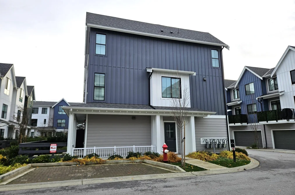 139 488 FURNESS STREET, New Westminster BC V3M 0M1, New Westminster BC — Residential for Sale - Photo 3