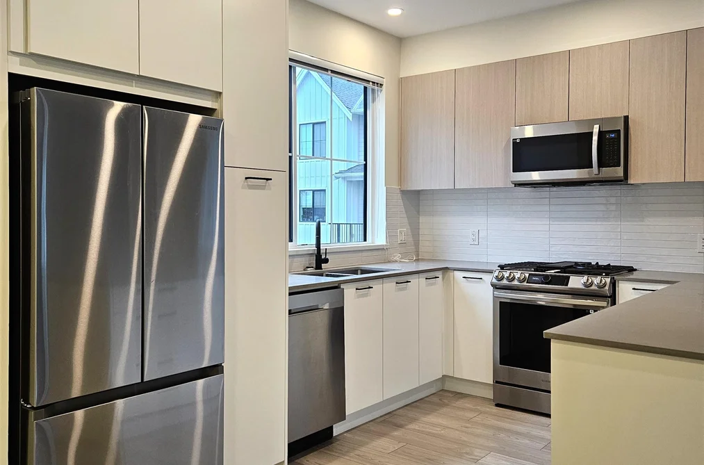 139 488 FURNESS STREET, New Westminster BC V3M 0M1, New Westminster BC — Residential for Sale - Photo 5
