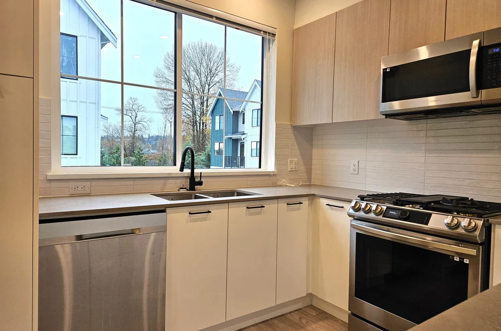 139 488 FURNESS STREET, New Westminster BC V3M 0M1, New Westminster BC — Residential for Sale - Photo 6
