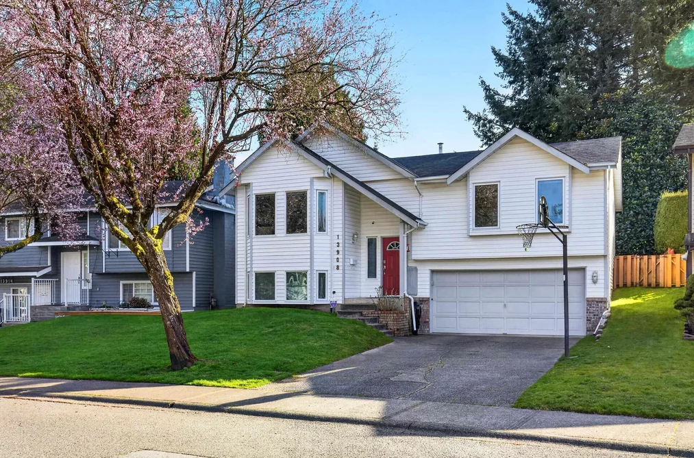 13908 80B AVENUE, Surrey BC V3W 9B4, Surrey BC — Residential for Sale - Photo 2