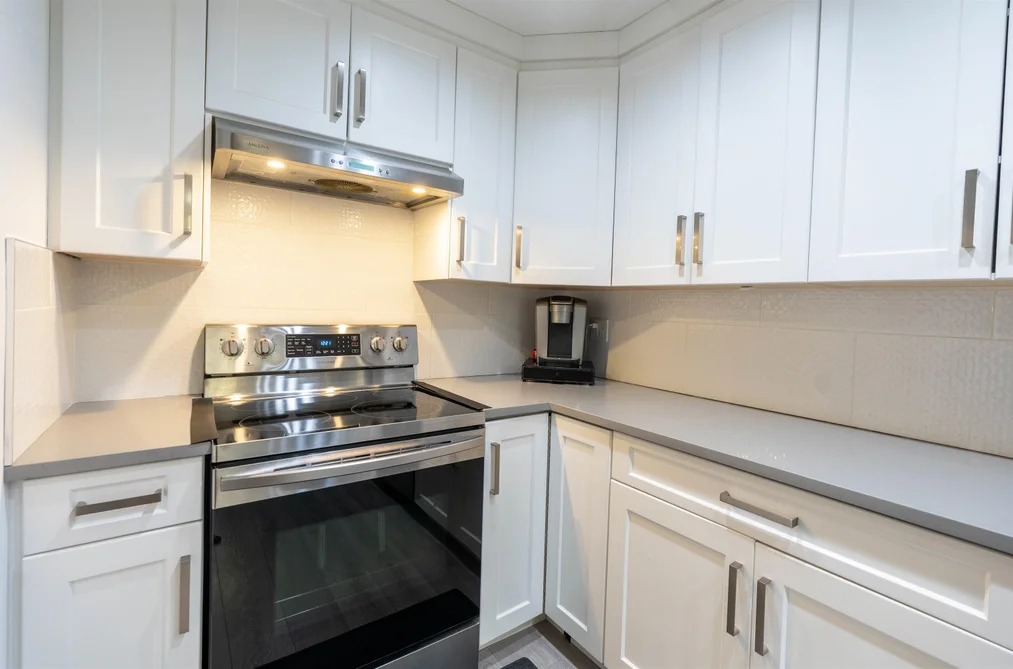 13933 90A AVENUE, Surrey BC V3V 6Z7, Surrey BC — Residential for Sale - Photo 3