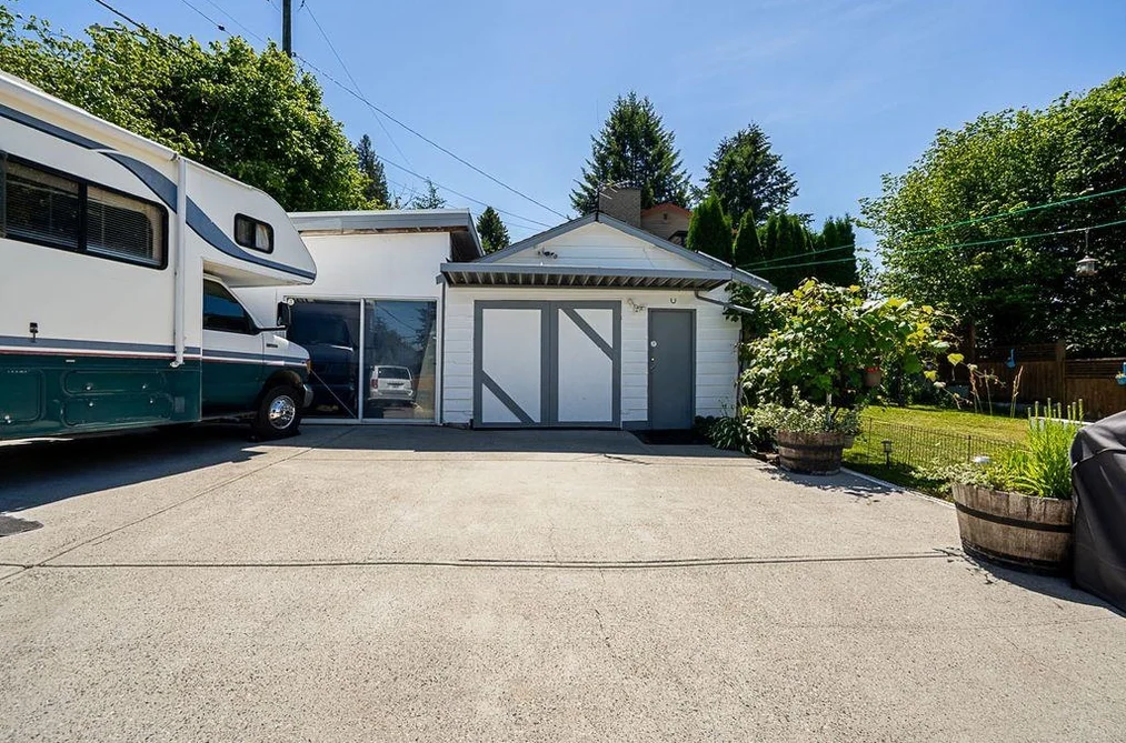 13938 115 AVENUE, Surrey BC V3R 2P4, Surrey BC — Residential for Sale — Photo 33 of 40
