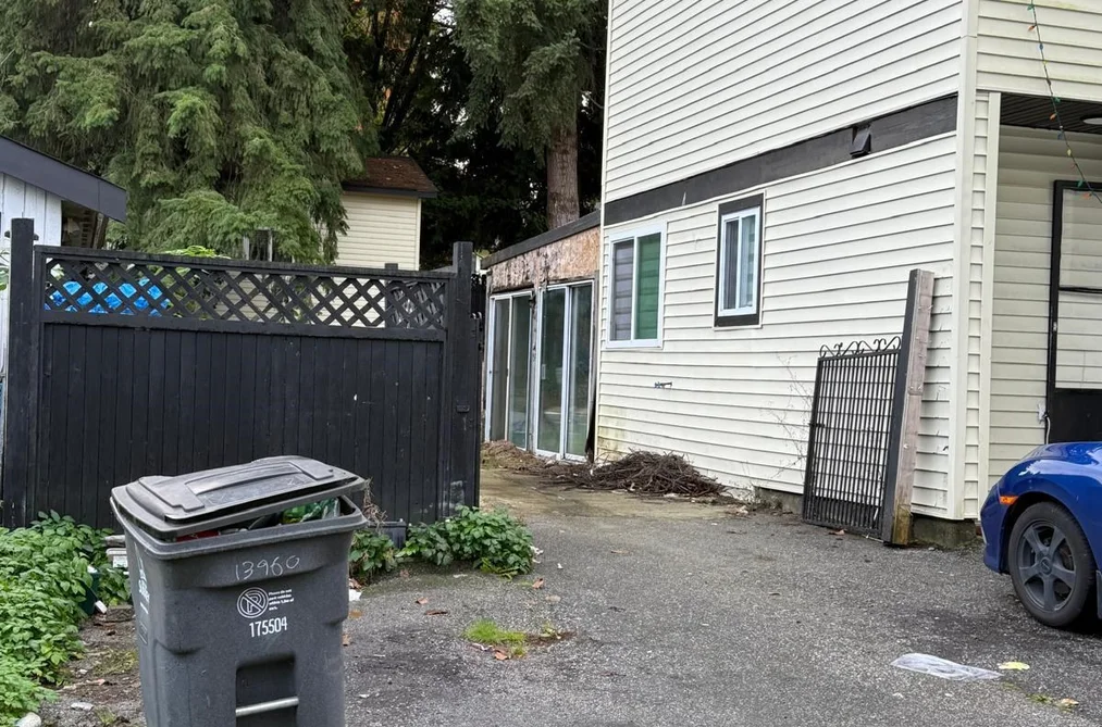 13960 80A AVENUE, Surrey BC V3W 6P6, Surrey BC — Residential for Sale - Photo 2
