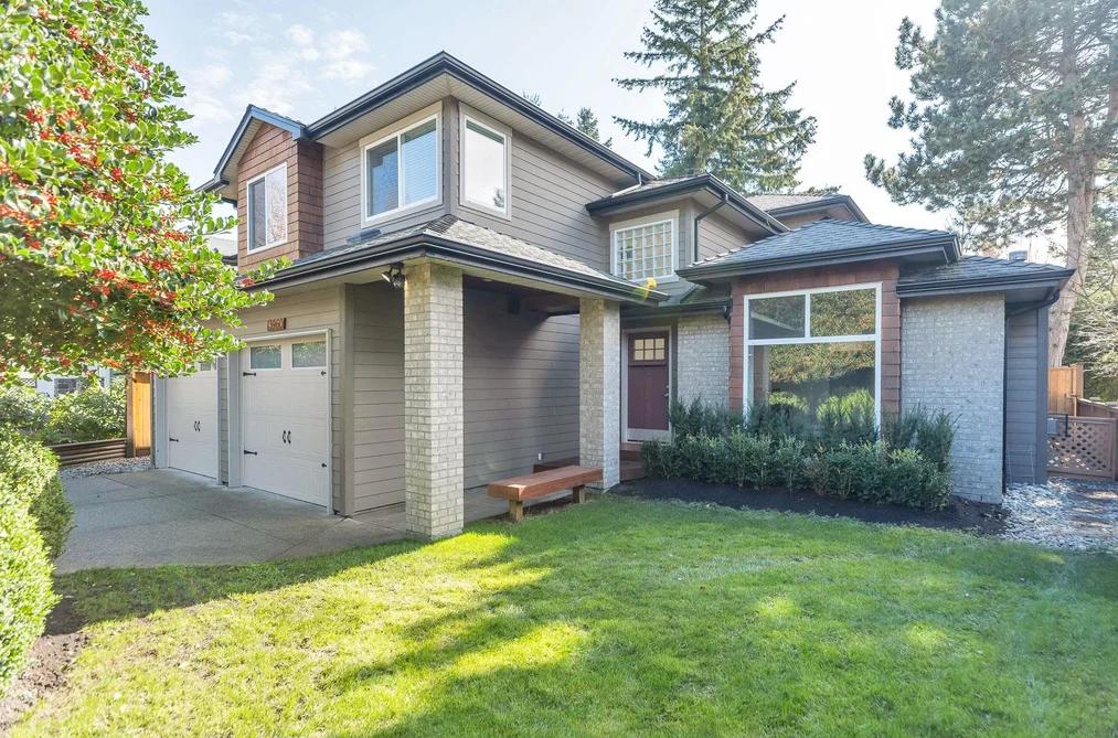 House for sale at 13960 Coldicutt Avenue White Rock British Columbia - MLS: R3103600
