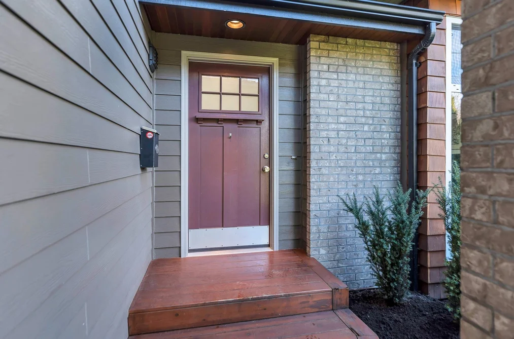 13960 COLDICUTT AVENUE, White Rock BC V4B 3B2, White Rock BC — Residential for Sale - Photo 3