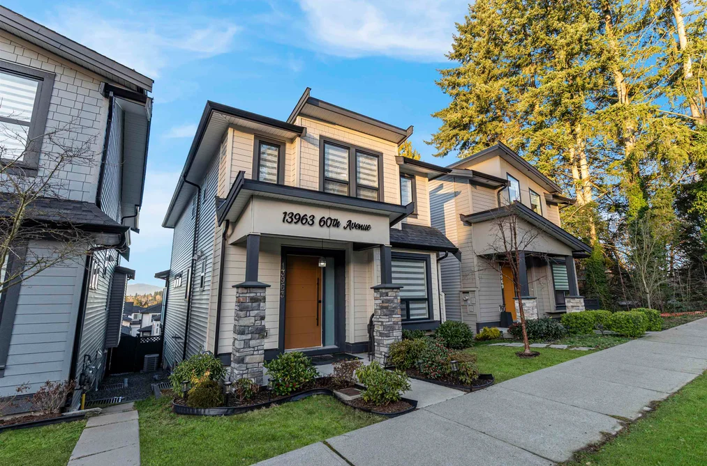 House for sale at 13963 60 Avenue Surrey British Columbia - MLS: R3087898