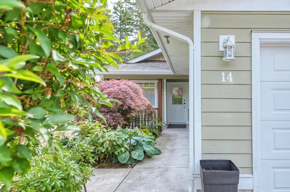 Townhouse for sale at 14 12710 Lagoon Road Madeira Park British Columbia - MLS: R3129733