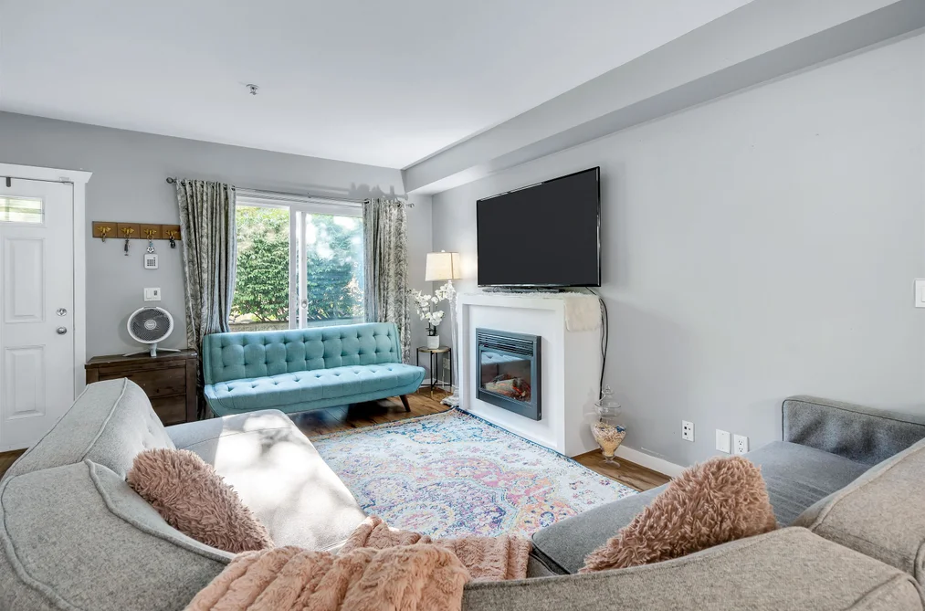 14 13239 OLD YALE ROAD, Surrey BC V3T 3C5, Surrey BC — Residential for Sale — Photo 6 of 28