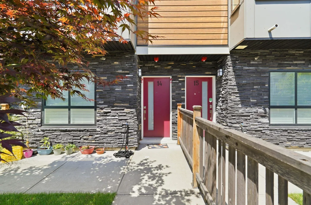 Townhouse for sale at 14 19631 55a Avenue Langley British Columbia - MLS: R3130879