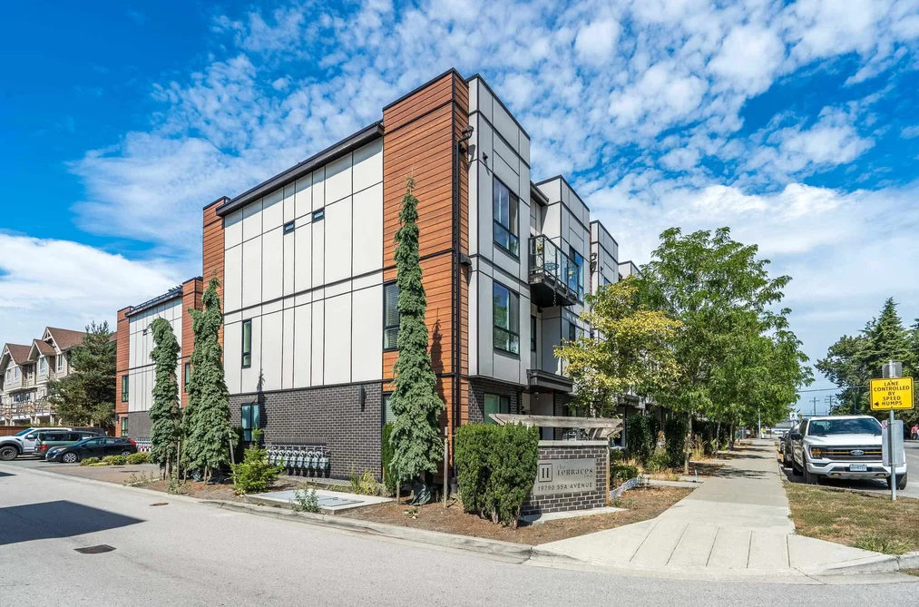 Townhouse for sale at 14 19790 55a Avenue Langley British Columbia - MLS: R3157170