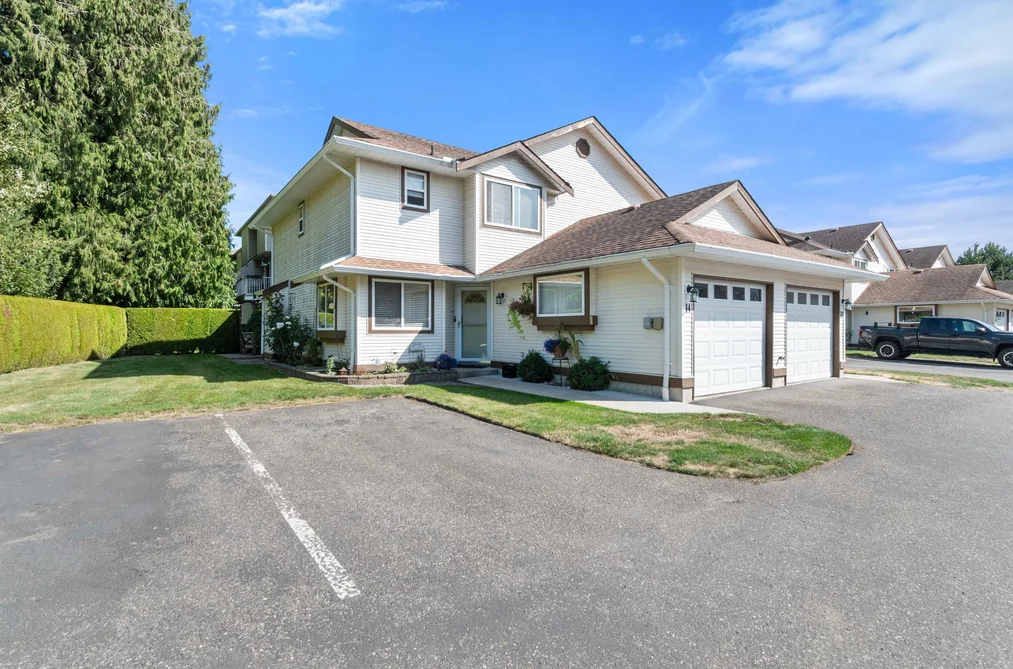 Townhouse for sale at 14 46349 Cessna Drive Chilliwack British Columbia - MLS: R3165088
