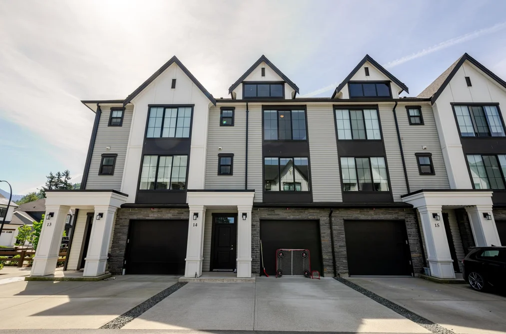 Townhouse for sale at 14 5480 Pebble Lane Chilliwack British Columbia - MLS: R3119653