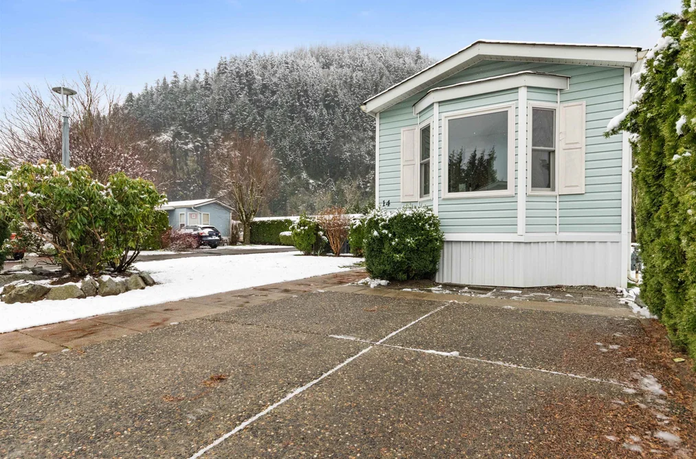 Manufactured Home for sale at 14 62790 Flood Hope Road Hope British Columbia - MLS: R3100835