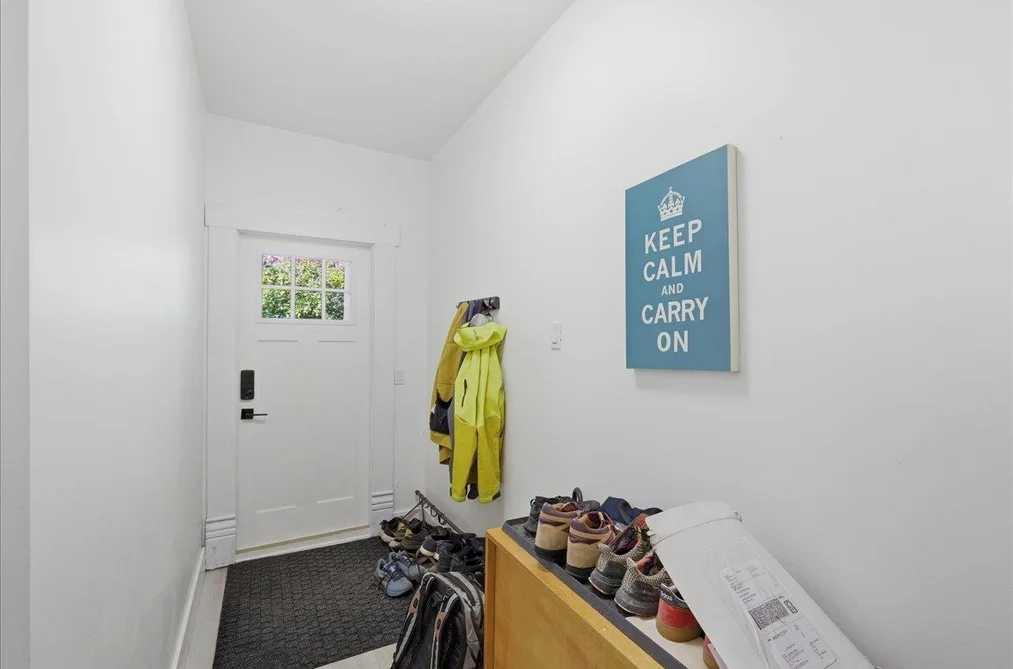 14 W 14TH AVENUE, Vancouver BC V5Y 1W6, Vancouver BC — Residential Income for Sale - Photo 2